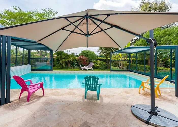 D Exception 3 Etoiles * Clermont (Landes)